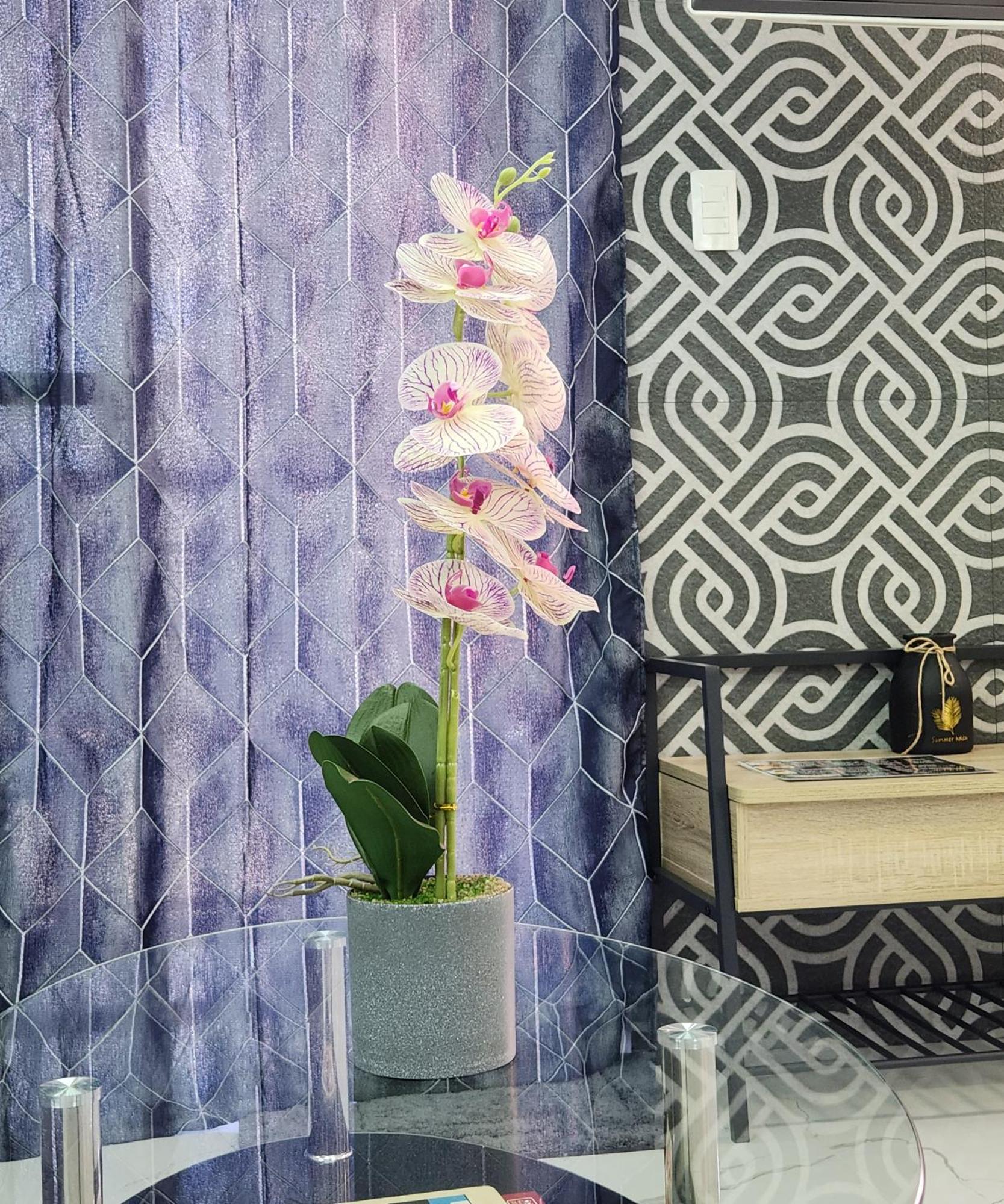 Condo Azur Suites B207 Near Airport, Netflix, Stylish, Cozy With Swimming Pool マクタン エクステリア 写真